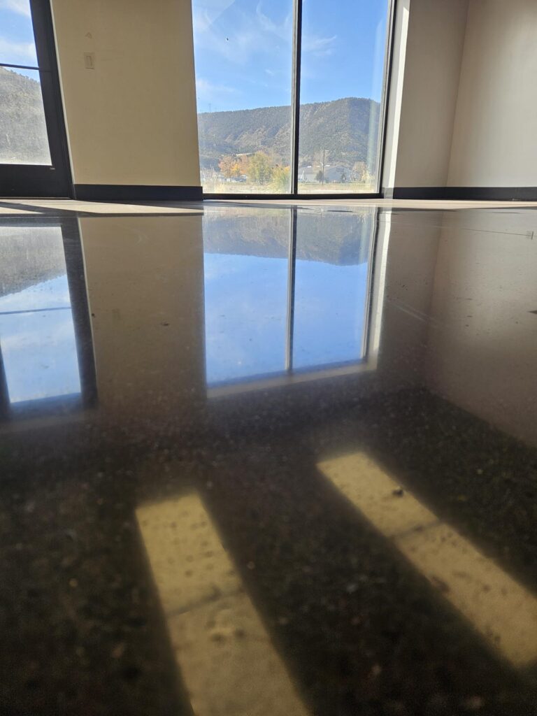 20251031_122743